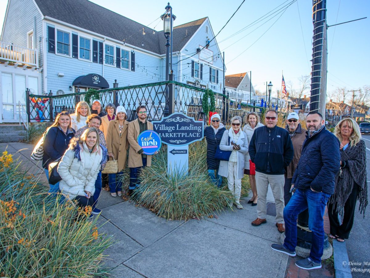 Holiday ‘crawl’ aims to give local businesses a boost