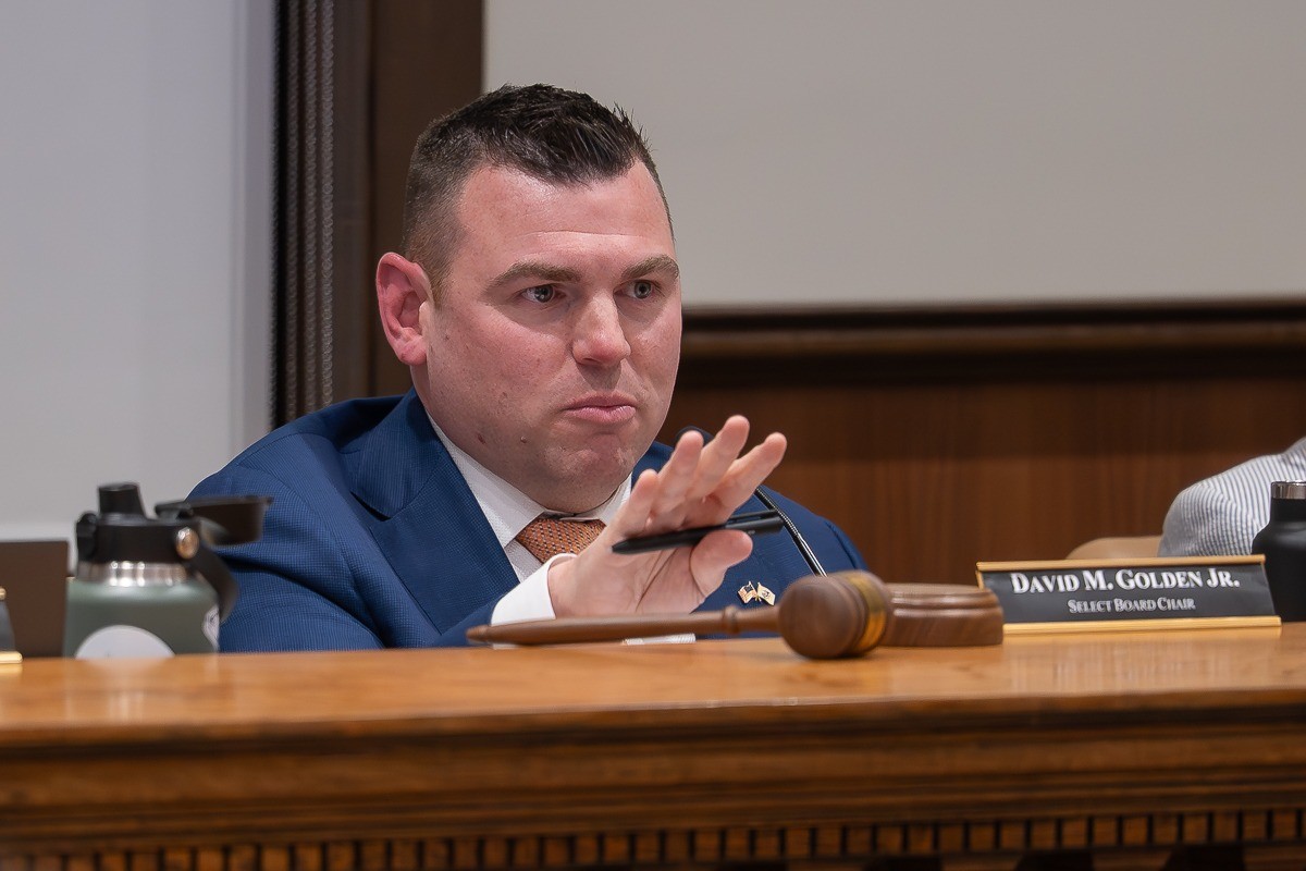 Golden announces Republican bid for state representative