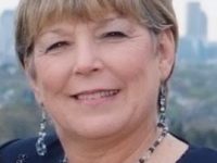 Beverly Ann Perry, 77, artist and knitter