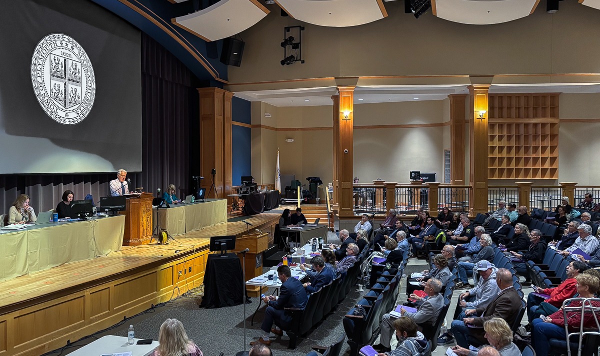 Derailed citizens’ petitions prompt tense debate